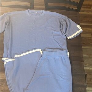 Amazon Women's Set in Blue and Cream